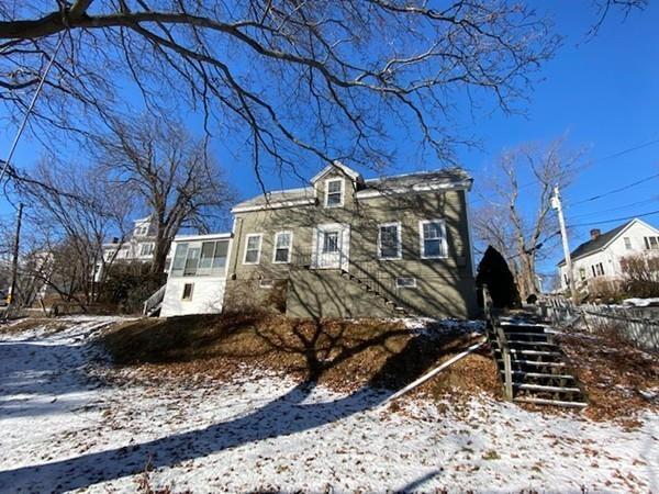 12 Reed Street Marblehead, MA 01945 - Photo 3 of 14 Gallery Image 3