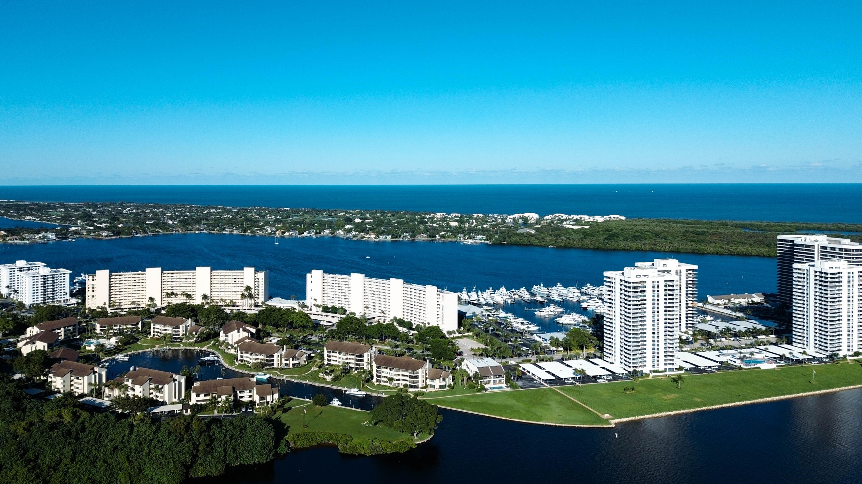136 Lakeshore Drive, Unit PH10 North Palm Beach, FL 33408 - Photo 37 of 38 a view of a city with ocean view