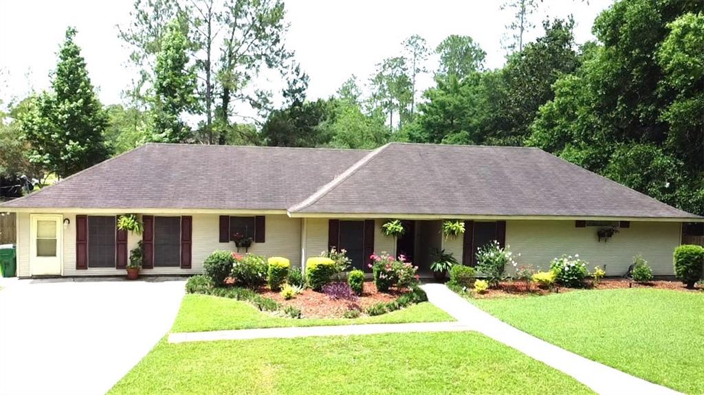 232 Chateau Drive Slidell, LA 70460 - Photo 1 of 44