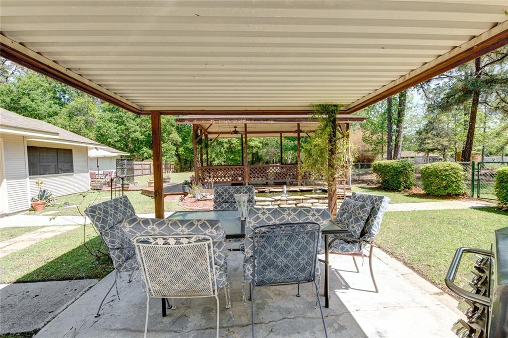 232 Chateau Drive Slidell, LA 70460 - Photo 37 of 44