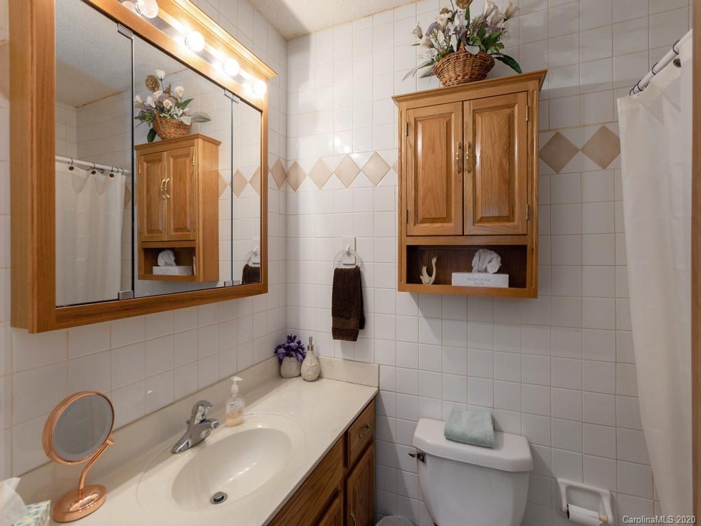 110 White Oak Road Arden, NC 28704 - Photo 11 of 14 Gallery Image 11