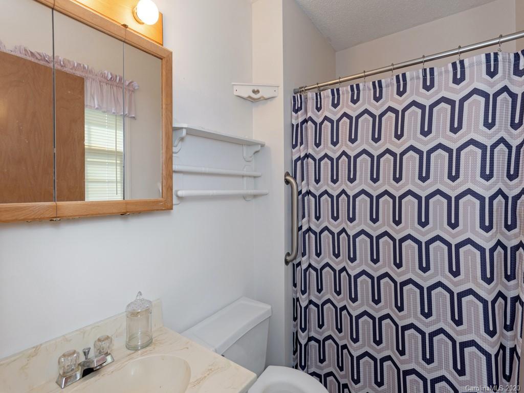 110 White Oak Road Arden, NC 28704 - Photo 13 of 14 Gallery Image 13