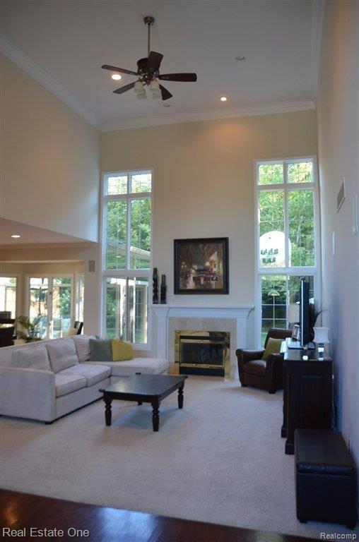 3352 Seminole Court Rochester, MI 48309 - Photo 13 of 24 Family room