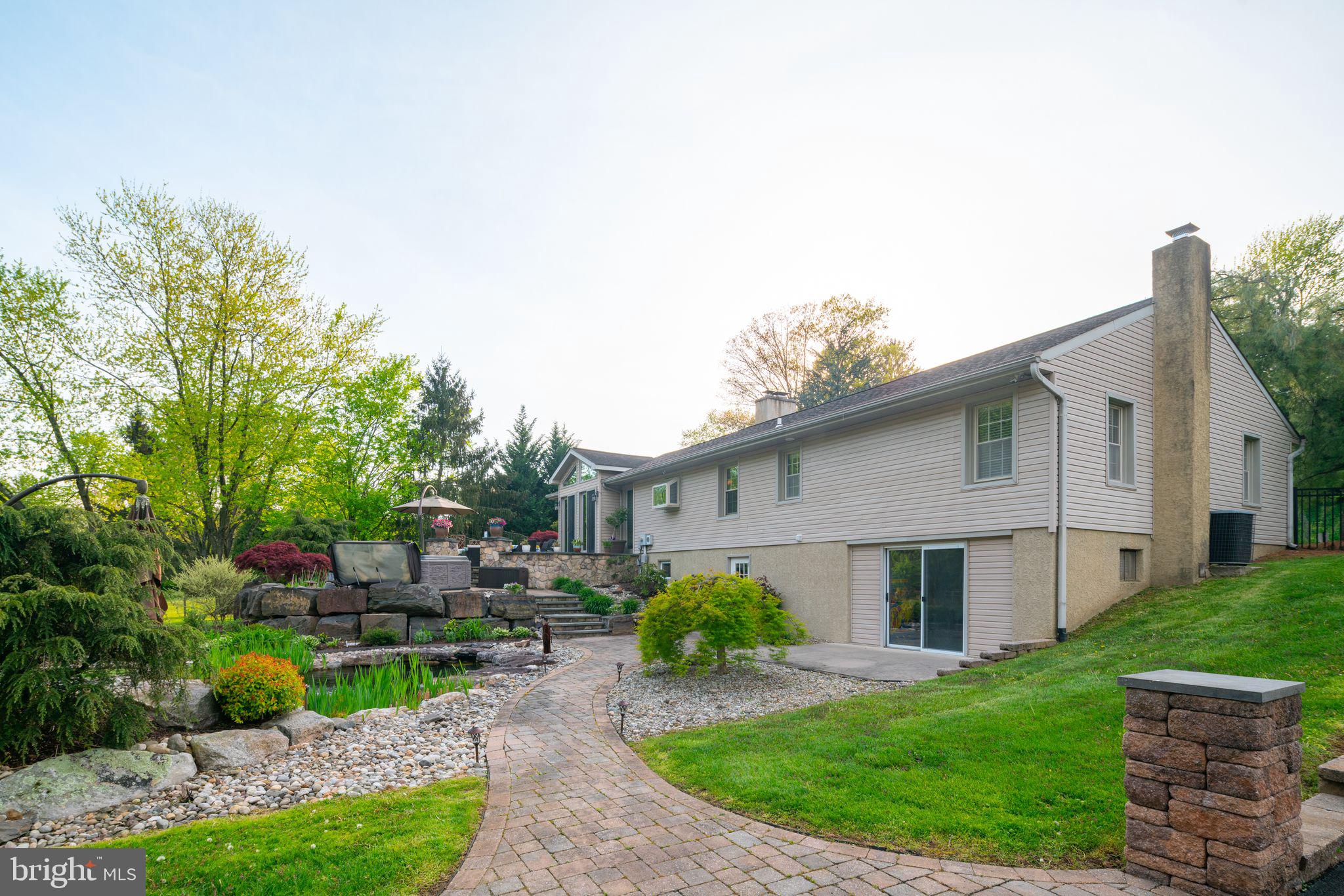 107 South Shady Retreat Road Doylestown, PA 18901 - Photo 9 of 48 Gallery Image 9