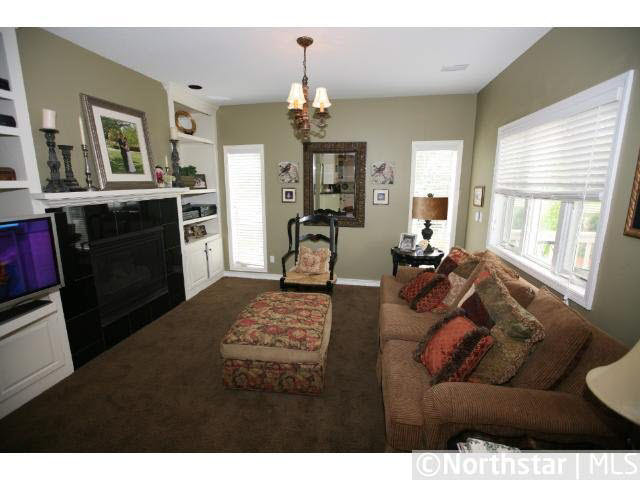 10665 Purdey Road Eden Prairie, MN 55347 - Photo 3 of 17