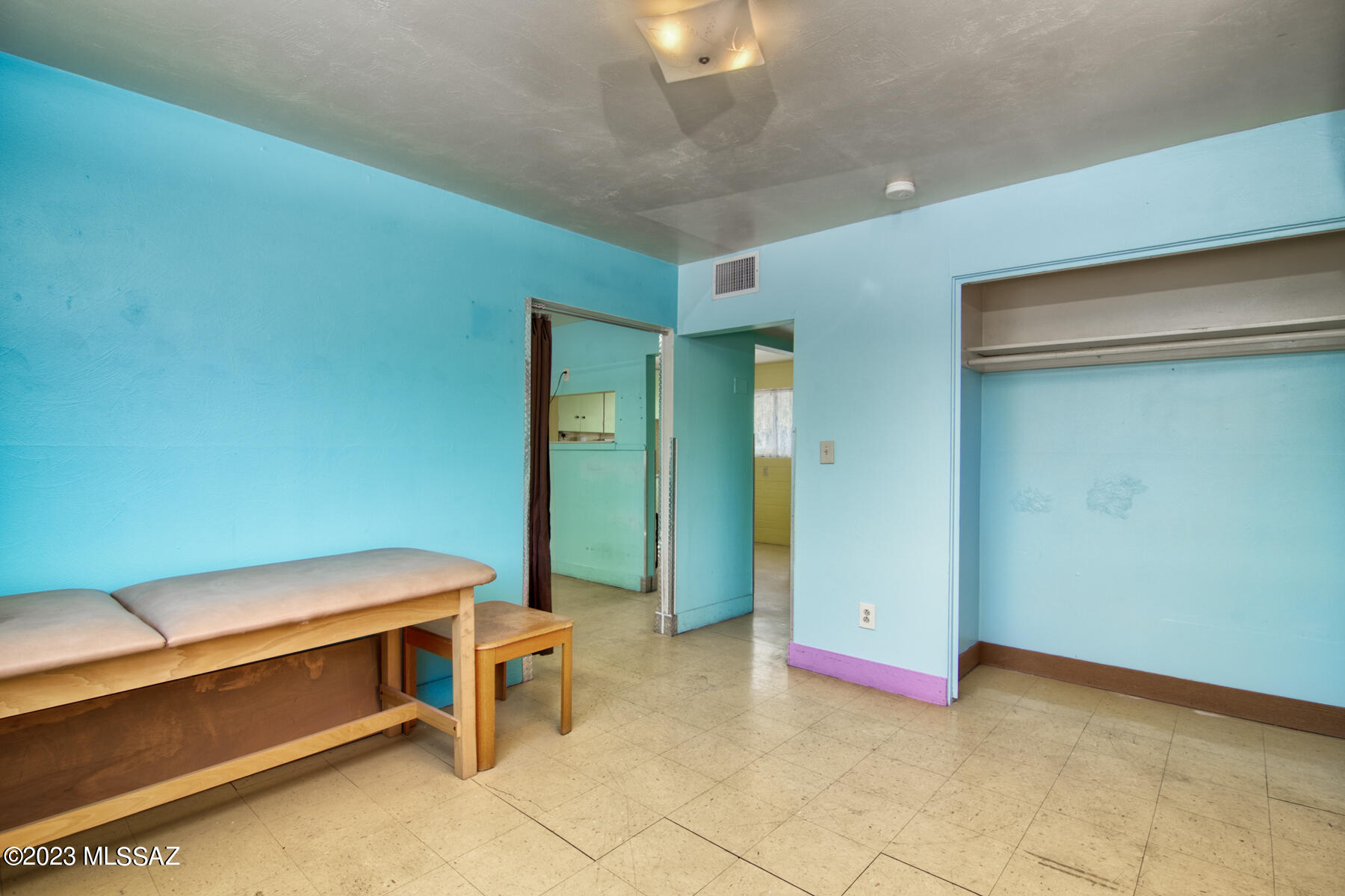 142 East Mojave Road Tucson, AZ 85705 - Photo 8 of 28 Gallery Image 8