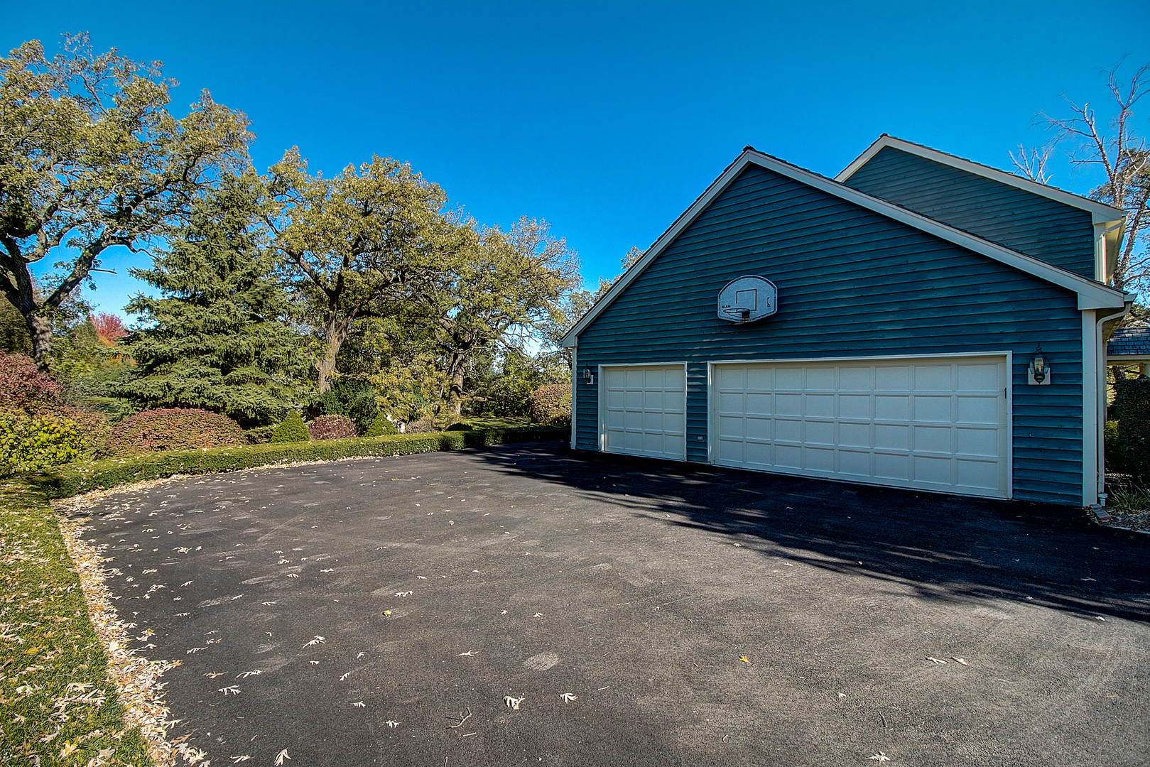 35W522 Miller Road Algonquin, IL 60102 - Photo 3 of 63 a front view of a house with a yard