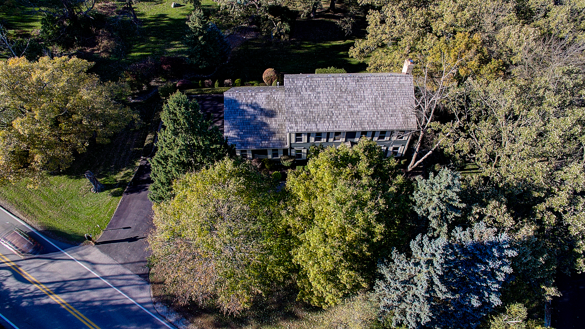 35W522 Miller Road Algonquin, IL 60102 - Photo 53 of 63 an aerial view of a house with a garden