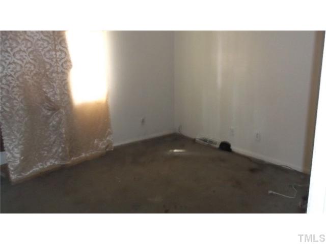 305 Rippling Stream Road Durham, NC 27704 - Photo 11 of 13 Gallery Image 11