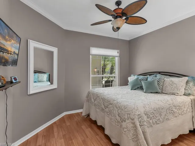 $725,000 | 317 Stella Maris Drive South, Naples, FL 34114