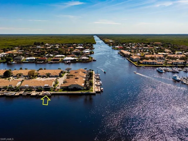 $725,000 | 317 Stella Maris Drive South, Naples, FL 34114