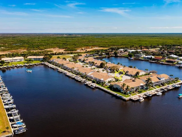 $725,000 | 317 Stella Maris Drive South, Naples, FL 34114