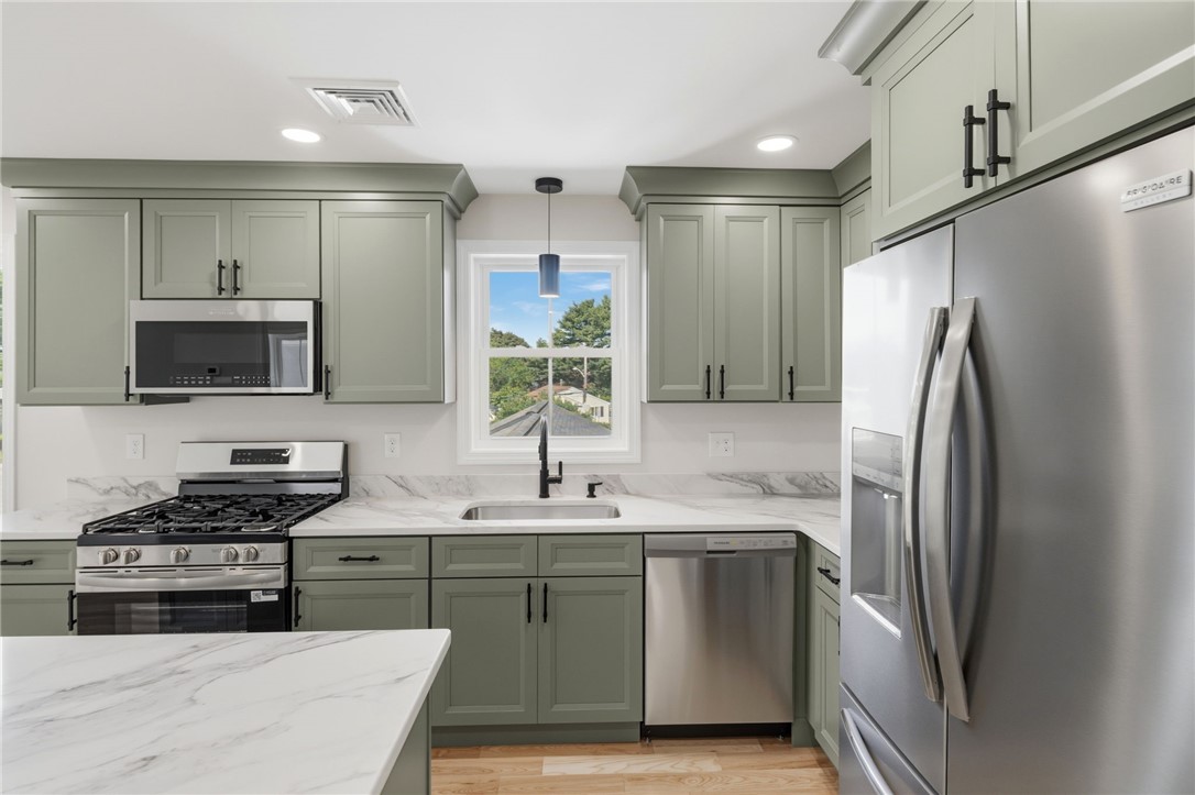 14 Raphael Avenue Providence, RI 02904 - Photo 40 of 50