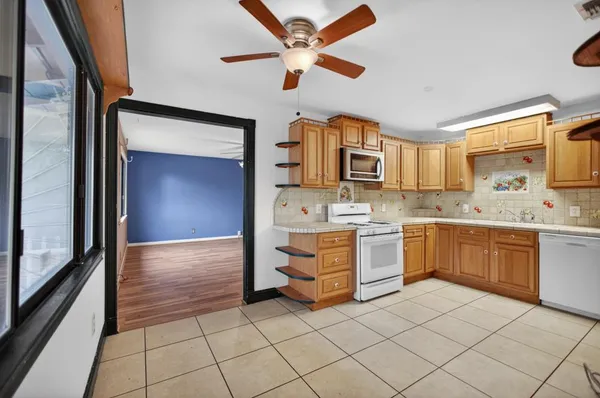 $359,000 | 2600 Connie Drive, Sacramento, CA 95815