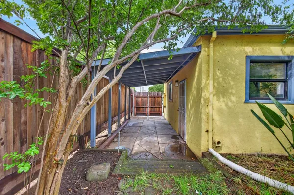 $359,000 | 2600 Connie Drive, Sacramento, CA 95815