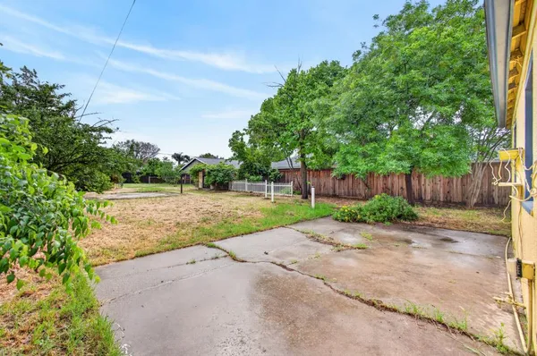 $359,000 | 2600 Connie Drive, Sacramento, CA 95815