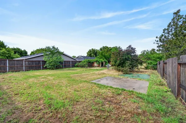 $359,000 | 2600 Connie Drive, Sacramento, CA 95815