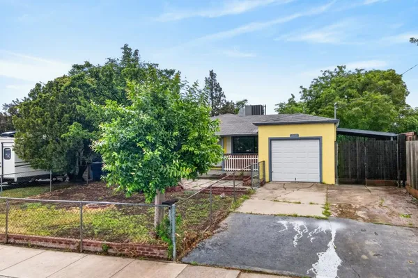 $359,000 | 2600 Connie Drive, Sacramento, CA 95815