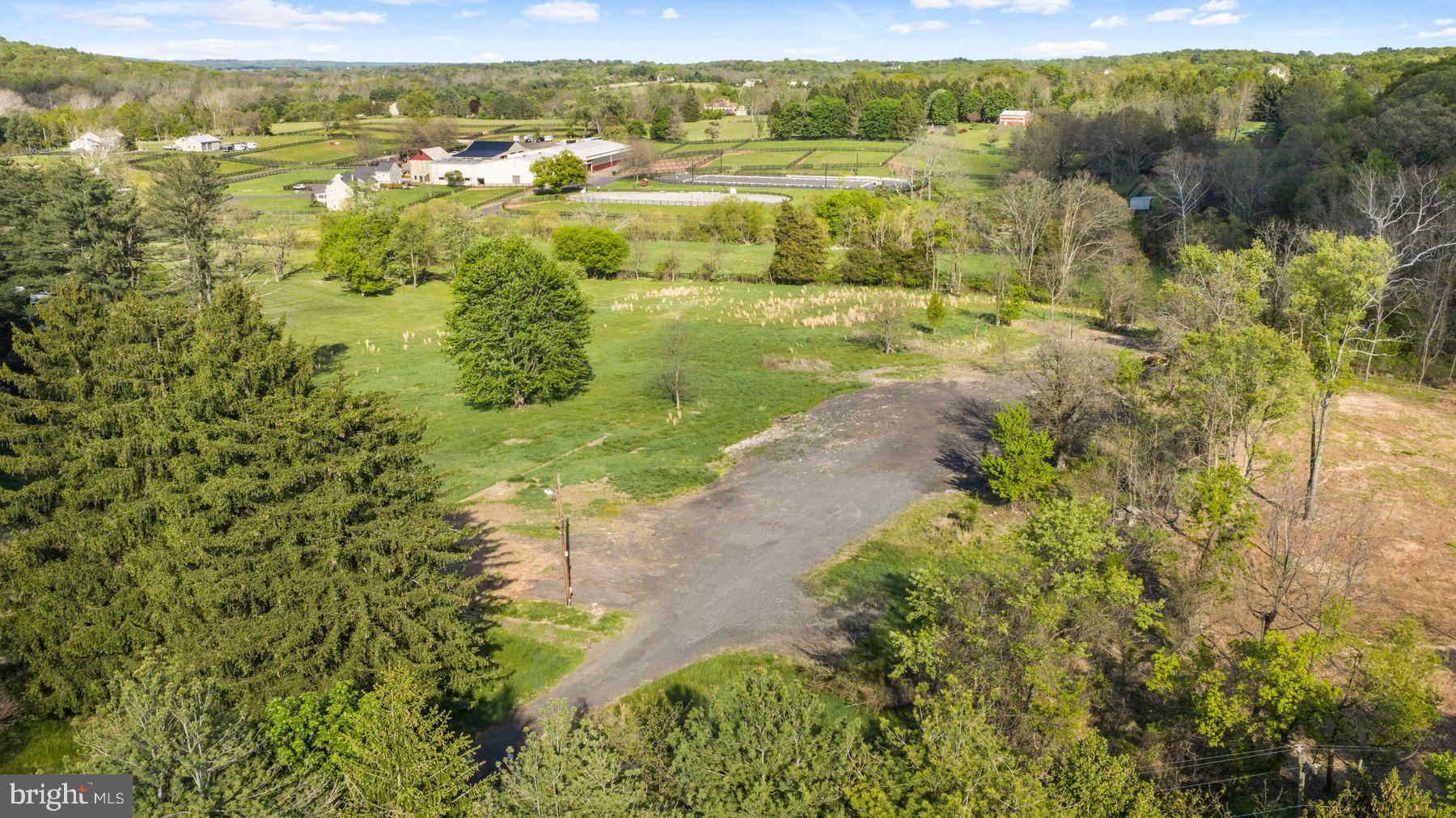 152 Thompson Mill Road Newtown, PA 18940 - Photo 9 of 15