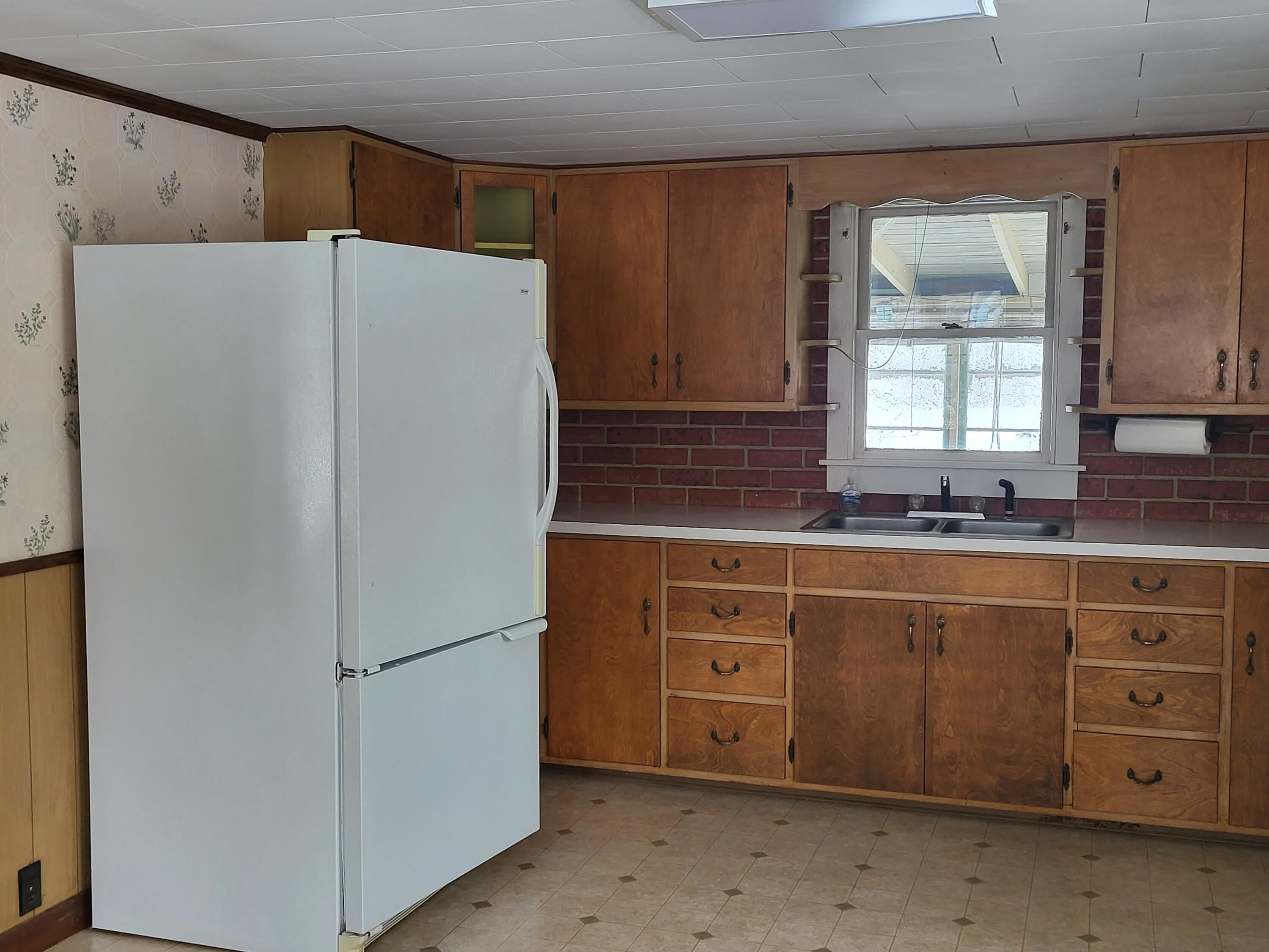 208 Washburn Road Presque Isle, ME 04769 - Photo 11 of 32 20230122_110704