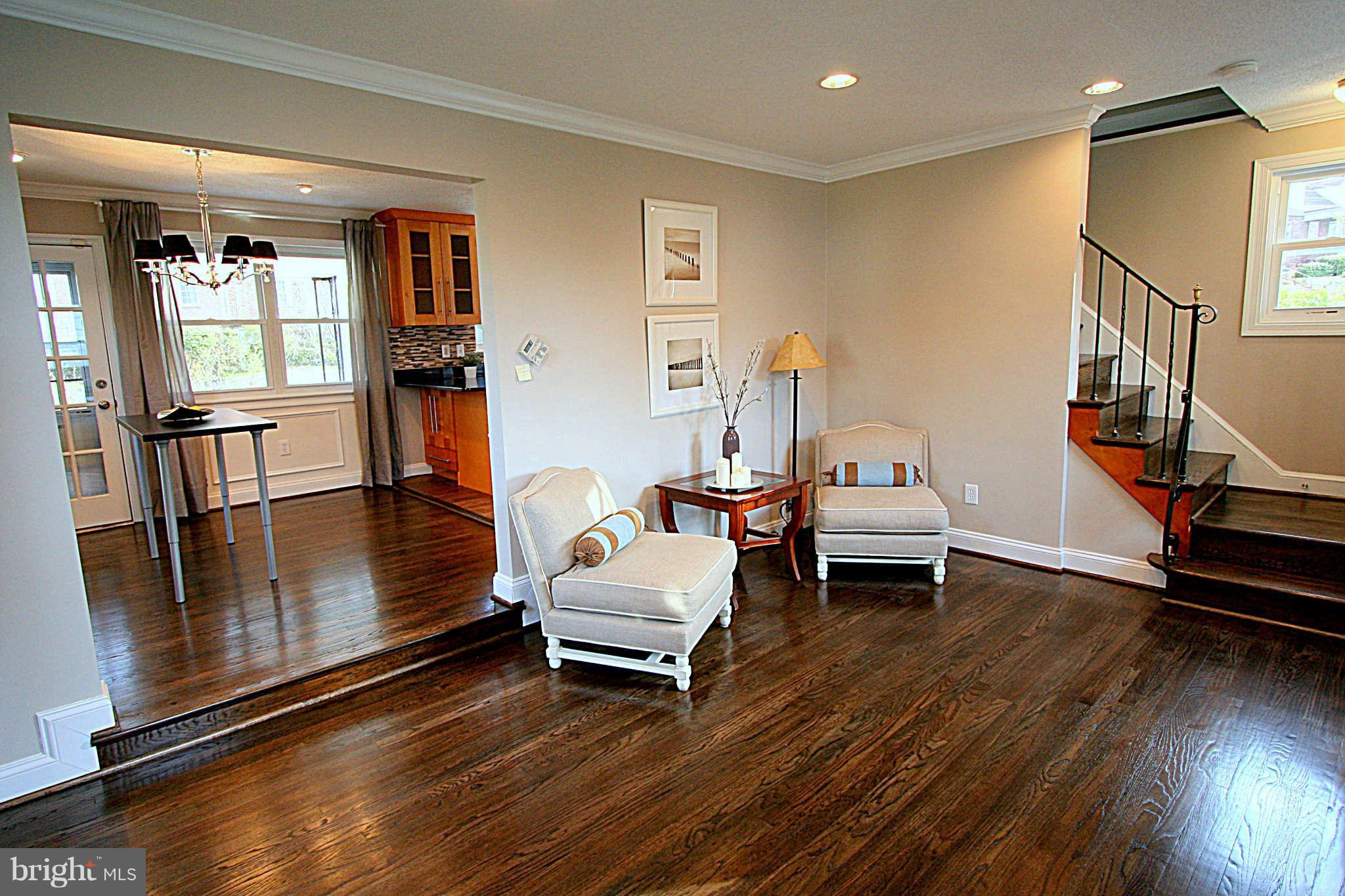 6133 Montrose Road Cheverly, MD 20785 - Photo 8 of 20 Living Room