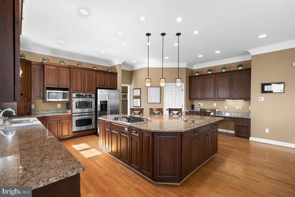 6548 Challedon Circle Mount Airy, MD 21771 - Photo 17 of 88