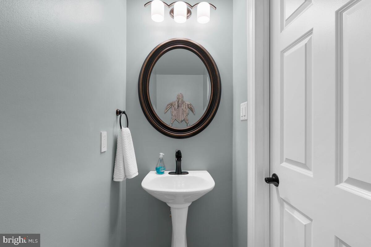 6548 Challedon Circle Mount Airy, MD 21771 - Photo 27 of 88