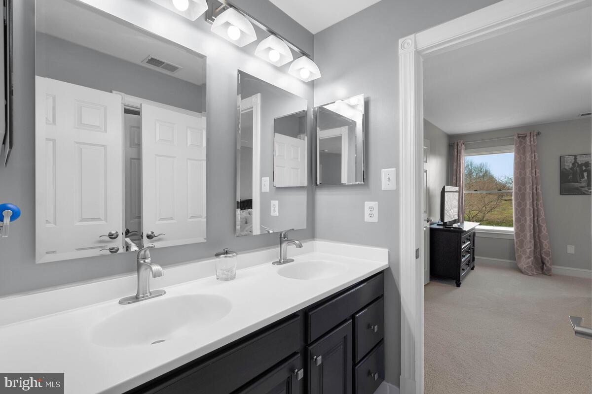 6548 Challedon Circle Mount Airy, MD 21771 - Photo 56 of 88