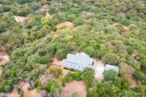 $949,500 | 217 Williams Road, Fort Worth, TX 76120