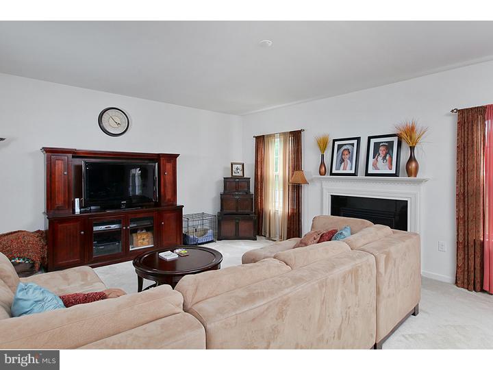15 Buckeye Road Woolwich Township, NJ 08085 - Photo 4 of 17 Family Room