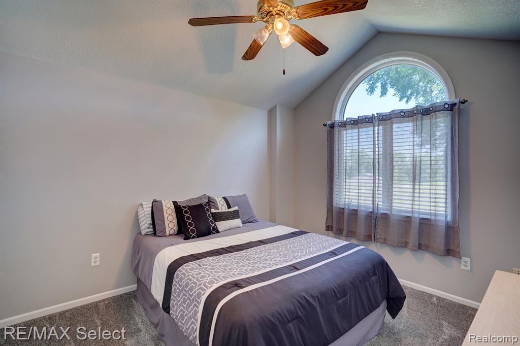 2174 Reid Road Grand Blanc, MI 48439 - Photo 33 of 50