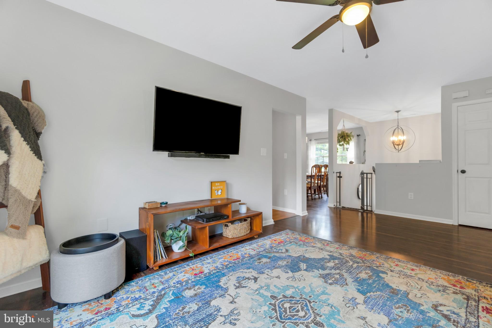 25610 Beauchamp Branch Road Denton, MD 21629 - Photo 12 of 64 upper level living