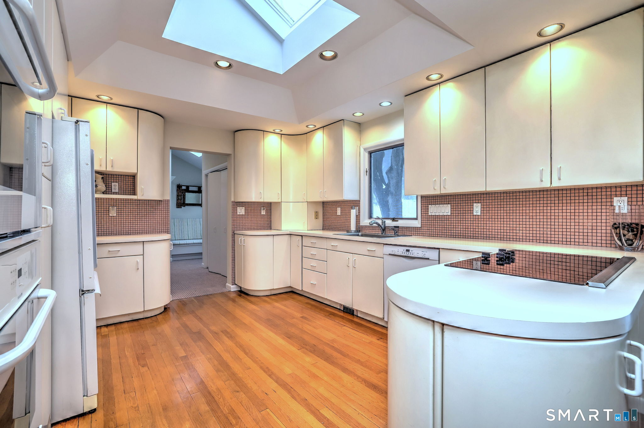 54 Tumblebrook Road Woodbridge, CT 06525 - Photo 22 of 30