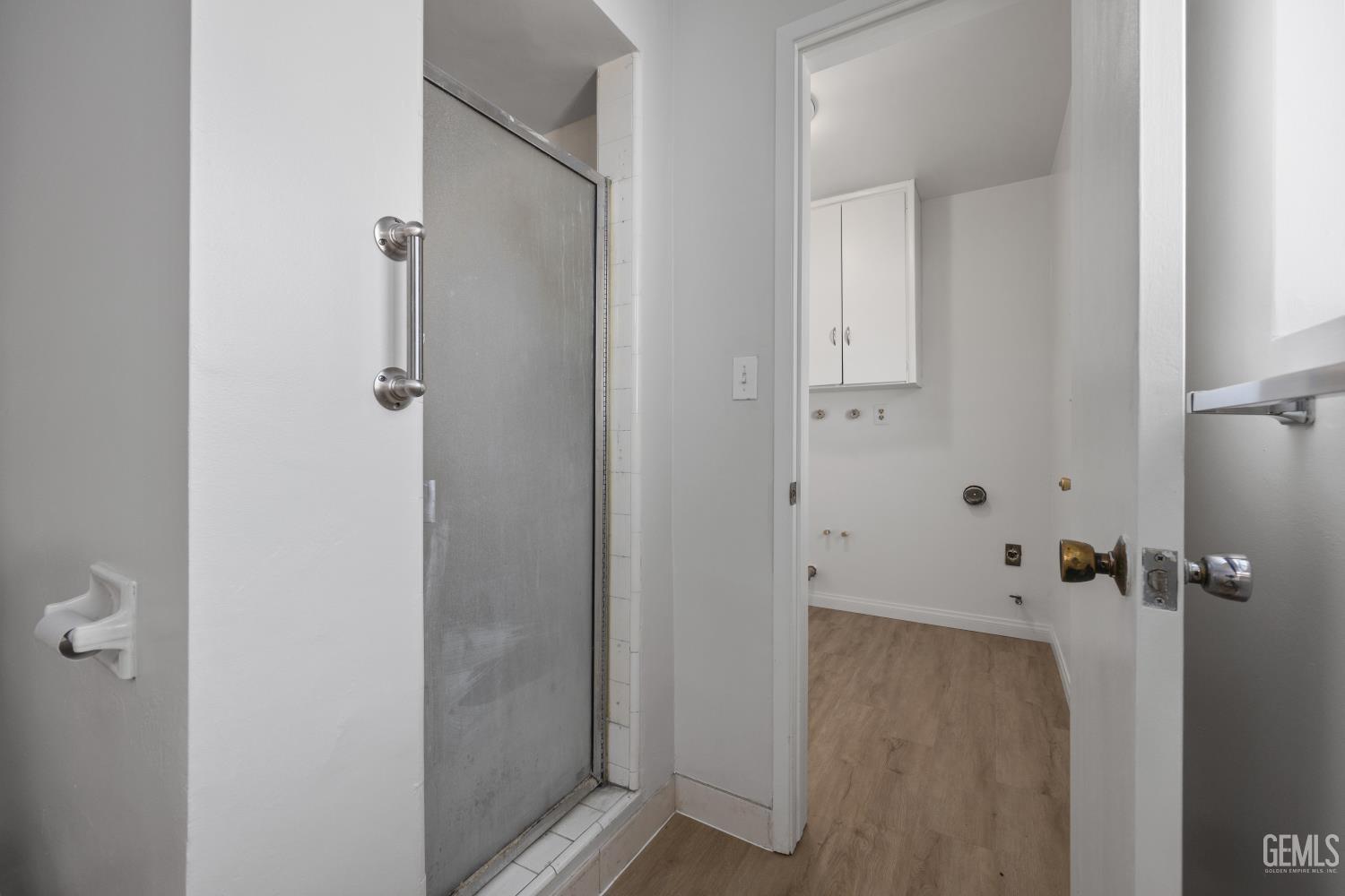 Undisclosed Address Bakersfield, CA 93309 - Photo 25 of 33 a bathroom with a shower