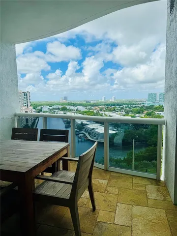 $9,000 | 16001 Collins Avenue, Unit 1106, Sunny Isles Beach, FL 33160