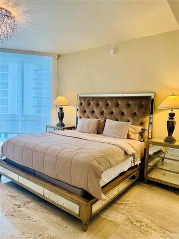 $9,000 | 16001 Collins Avenue, Unit 1106, Sunny Isles Beach, FL 33160