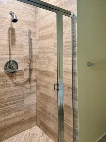 $9,000 | 16001 Collins Avenue, Unit 1106, Sunny Isles Beach, FL 33160