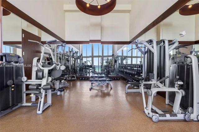 $9,000 | 16001 Collins Avenue, Unit 1106, Sunny Isles Beach, FL 33160