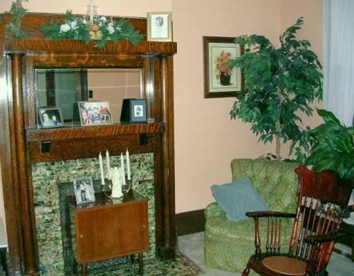 1057 Evergreen Road Millvale, PA 15209 - Photo 2 of 8 Living Room.