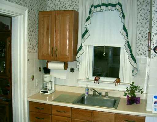 1057 Evergreen Road Millvale, PA 15209 - Photo 5 of 8 Kitchen.