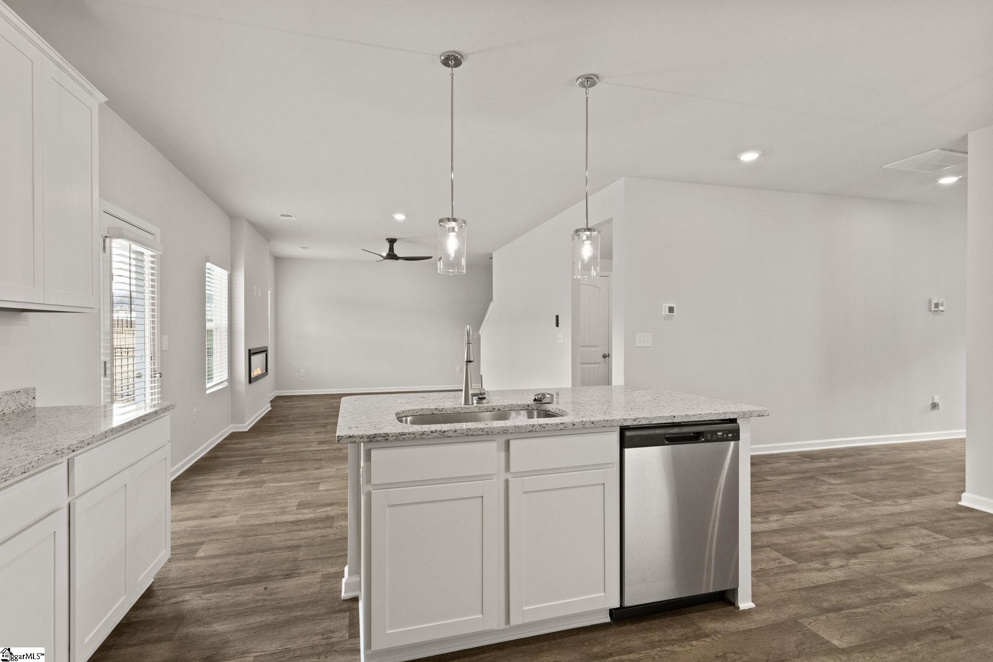 3252 Emberly Drive Roebuck, SC 29376 - Photo 7 of 22