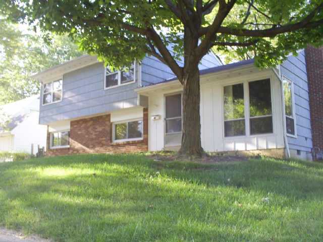 1040 Afton Road Columbus, OH 43221 - Photo 1 of 10 Gallery Image 1