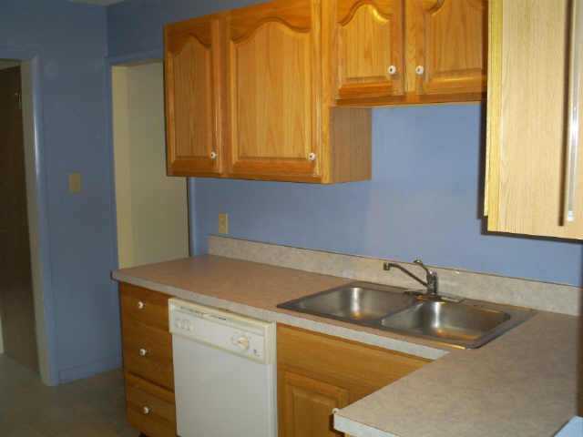 1040 Afton Road Columbus, OH 43221 - Photo 6 of 10 Gallery Image 6