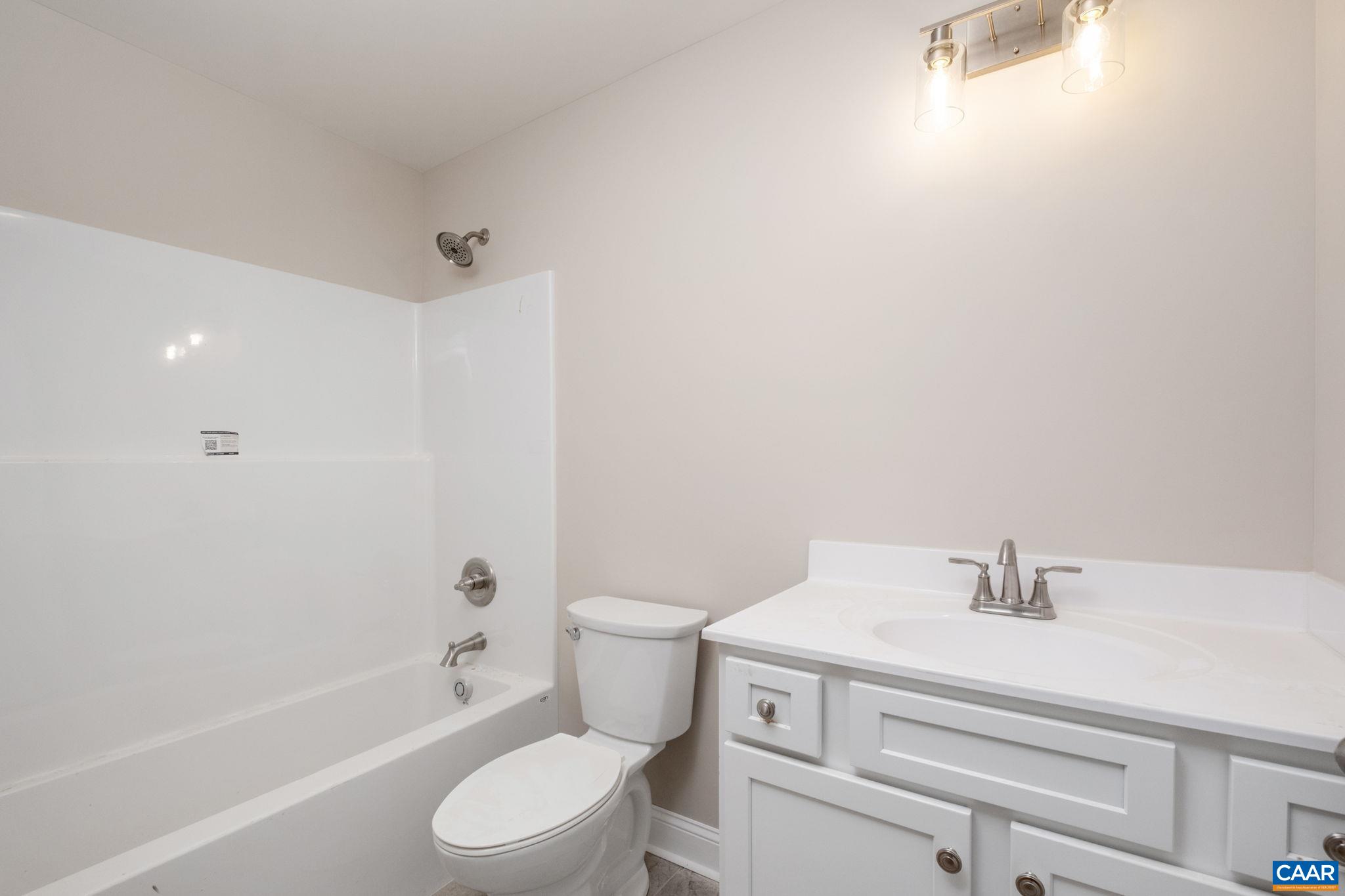 1004 High Point Court Waynesboro, VA 22980 - Photo 26 of 39 This full bathroom is located on the second level.