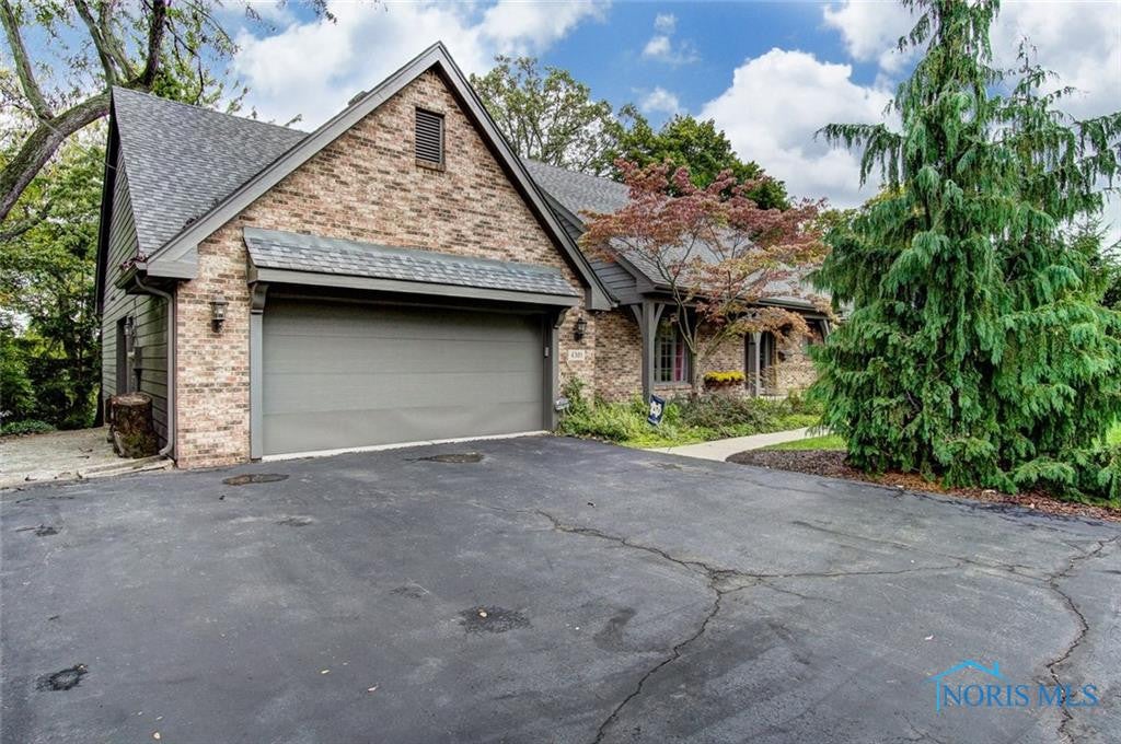 4301 River Road Toledo, OH 43614 - Photo 5 of 50 Gallery Image 5