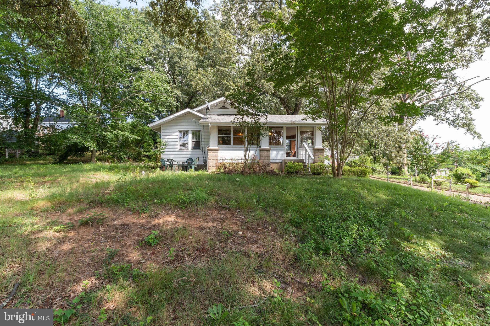 18617 Triangle Street Triangle, VA 22172 - Photo 2 of 30 Frontal View
