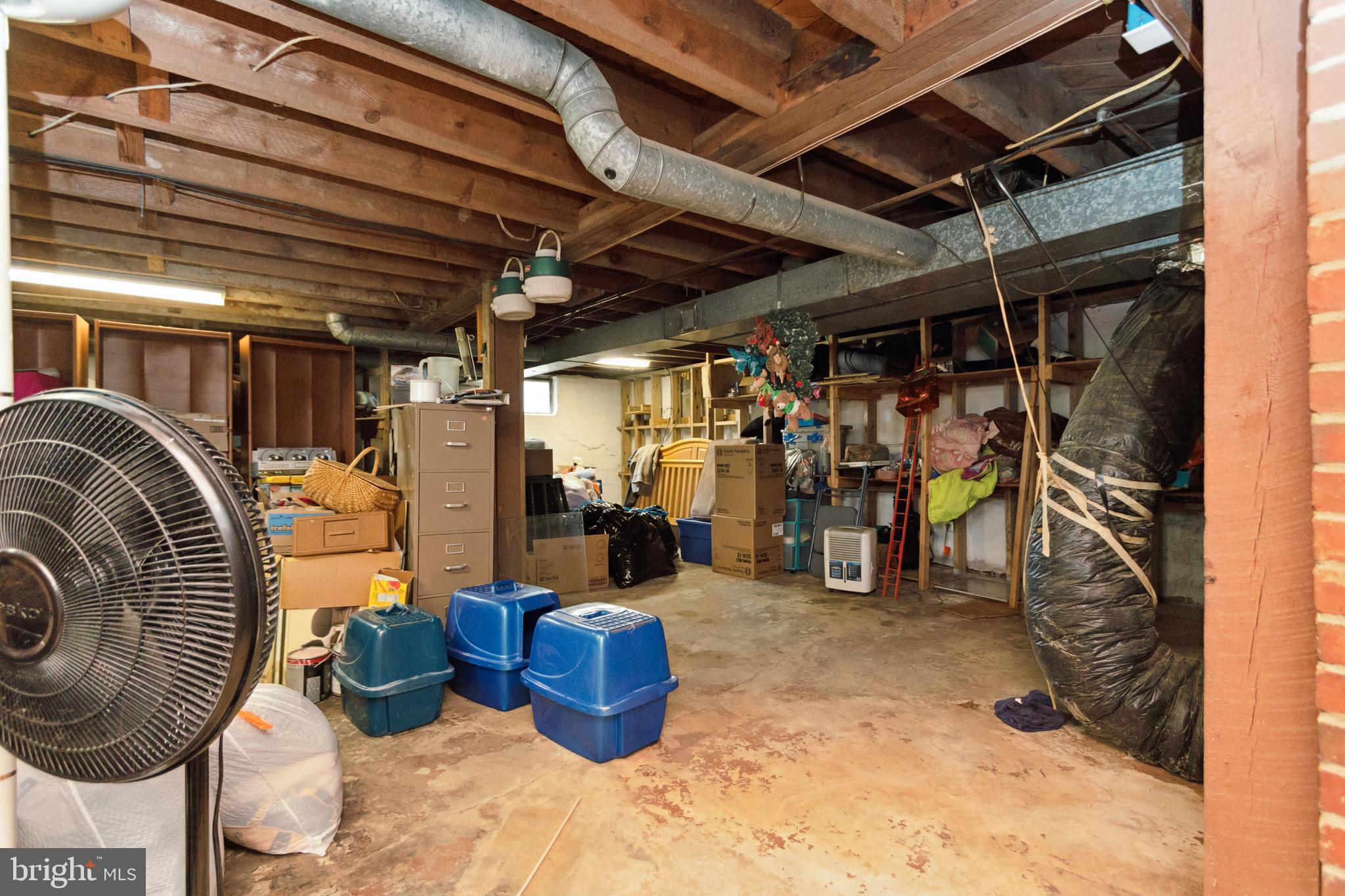 18617 Triangle Street Triangle, VA 22172 - Photo 25 of 30 large basement