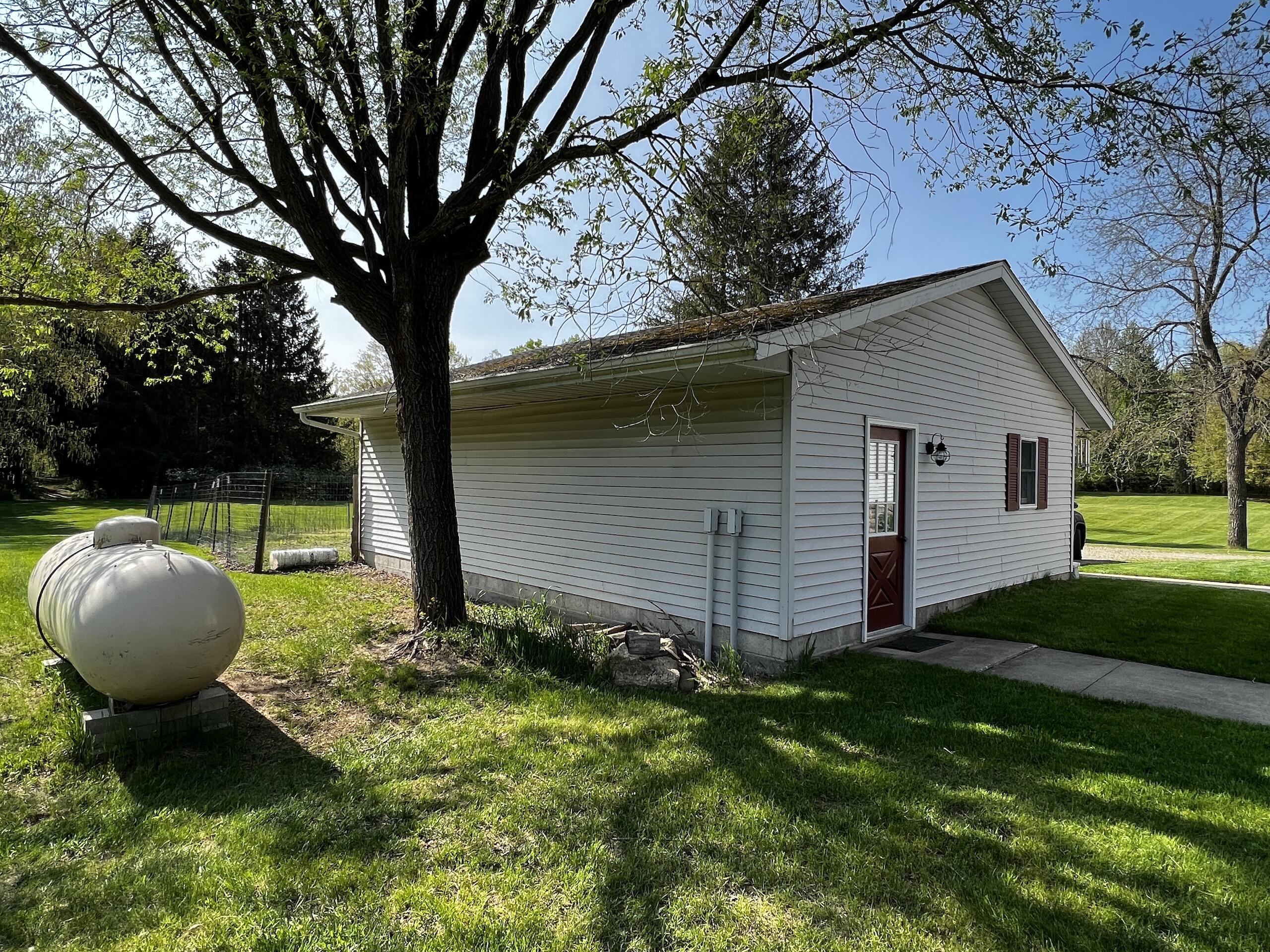 11060 Nolan Road Gladwin, MI 48624 - Photo 13 of 224 IMG_1032