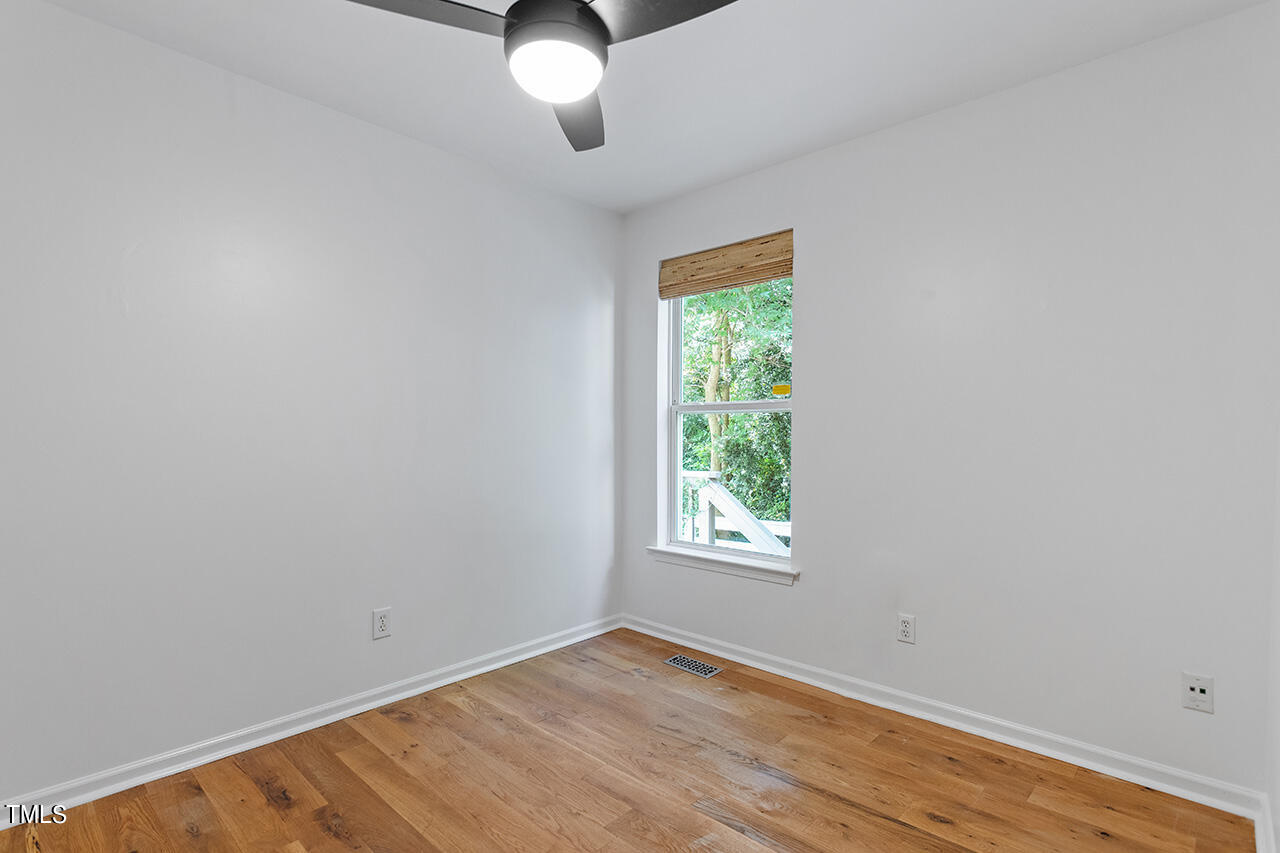 532 Moseley Lane Raleigh, NC 27601 - Photo 20 of 31 532 Moseley Lane_26