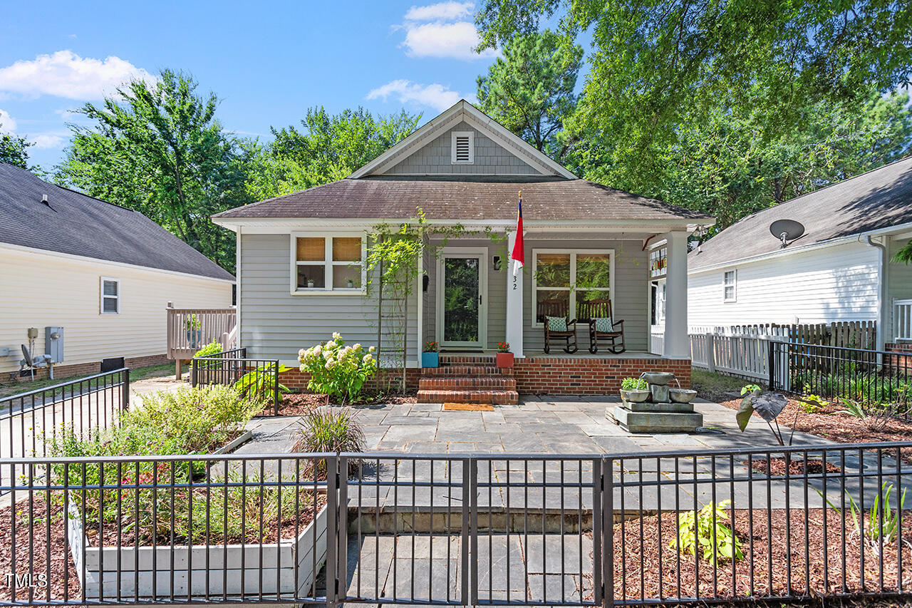 532 Moseley Lane Raleigh, NC 27601 - Photo 2 of 31 532 Moseley Lane_03